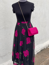 Load image into Gallery viewer, Vintage Leslie Faye Floral Skirt
