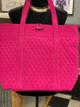 Load image into Gallery viewer, Vera Bradley Toggle Tote
