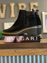 Load image into Gallery viewer, Dolce Vita Huely Lug Sole Bootie
