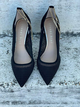 Load image into Gallery viewer, Gianni Bini Heels
