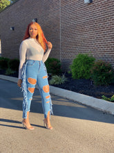 Load image into Gallery viewer, Yonce’ Denim Jeans
