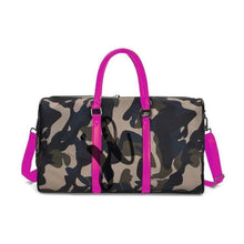 Load image into Gallery viewer, Hilton Duffle Bag
